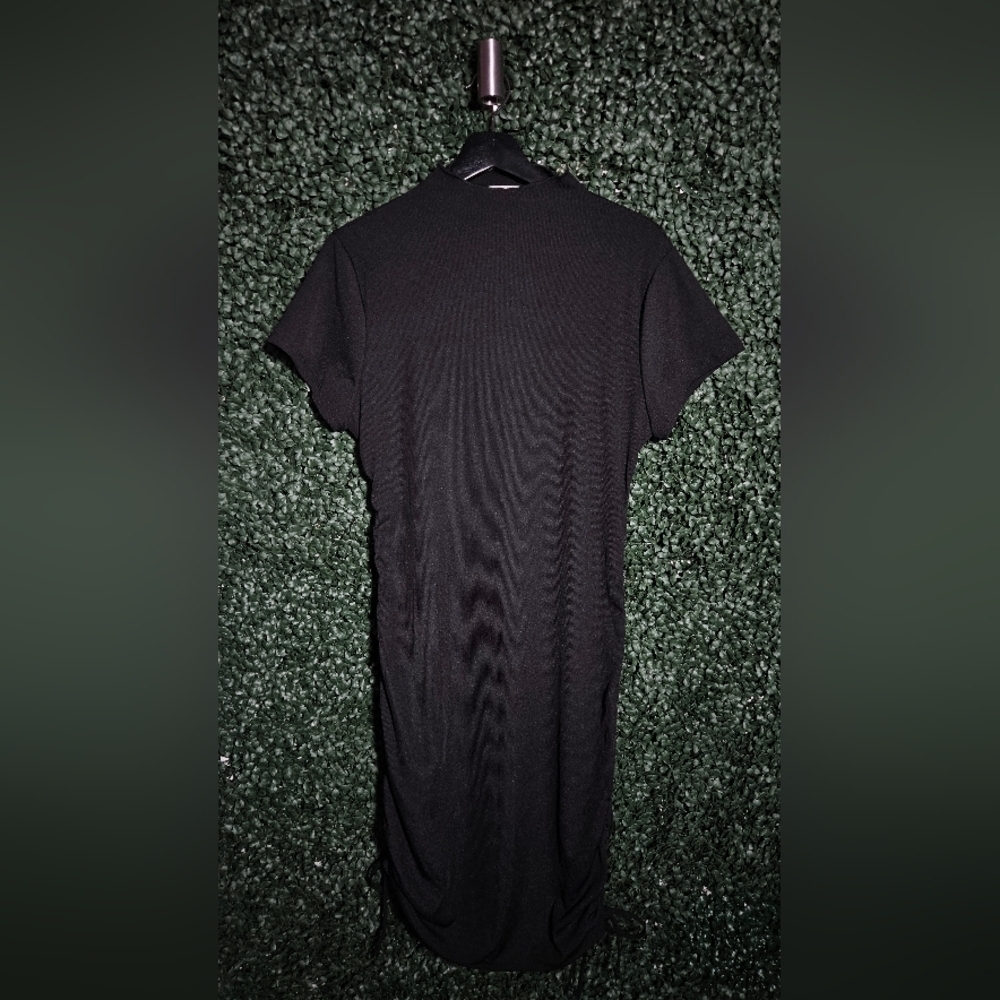 Elegant Black Midi Dress